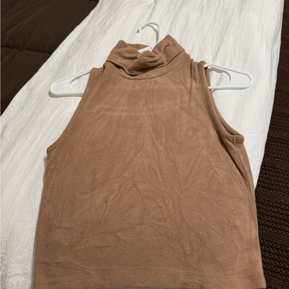 Gianni Bini, size medium camel color, crop turtleneck, very soft worn once